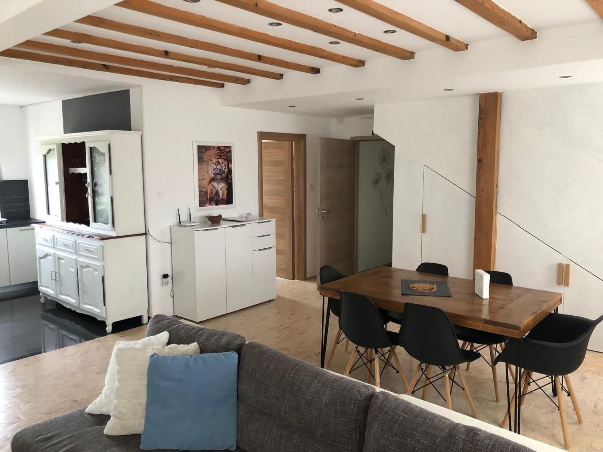 Apartman Kaja Zagreb Exteriör bild