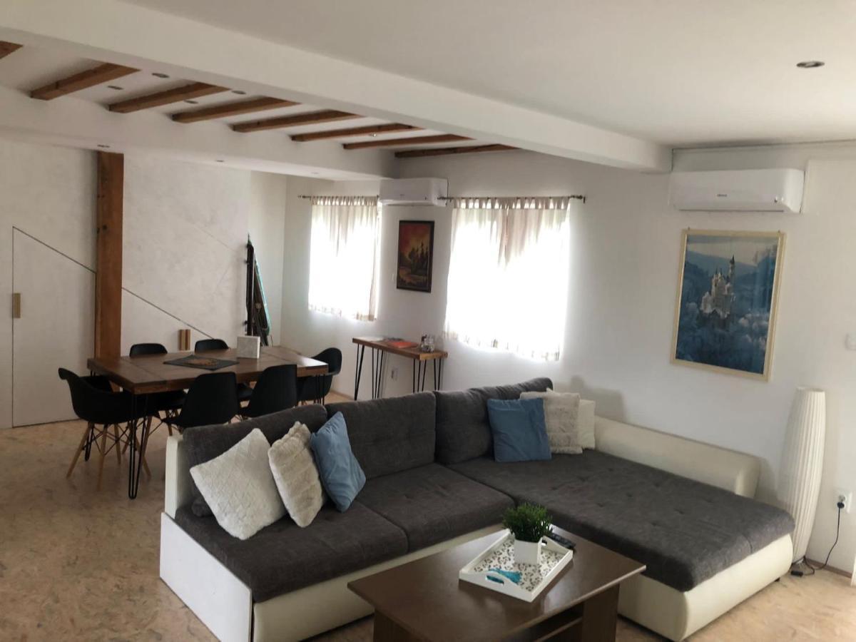 Apartman Kaja Zagreb Exteriör bild
